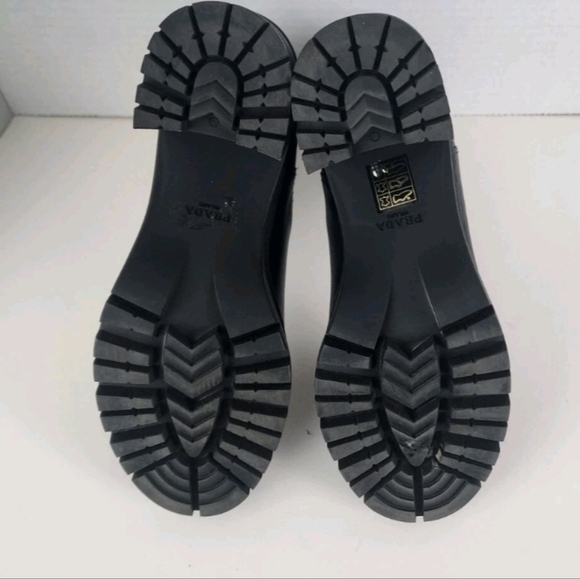 Prada ankle boots size 37.5 - Picture 15 of 15